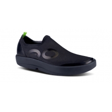 Men's OOmg eeZee Low Shoe by OOFOS