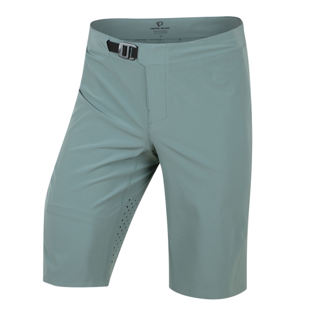 PEARL iZUMi - Men's Summit Shorts with Liner in Frederic WI