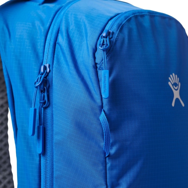 Hydro Flask - Journey 14L Down Shift Hydration Pack in Nelson Bc