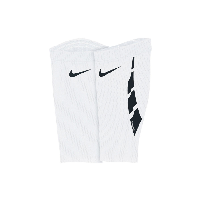 Nike - Guard Lock Soccer Shin Guard Sleeves