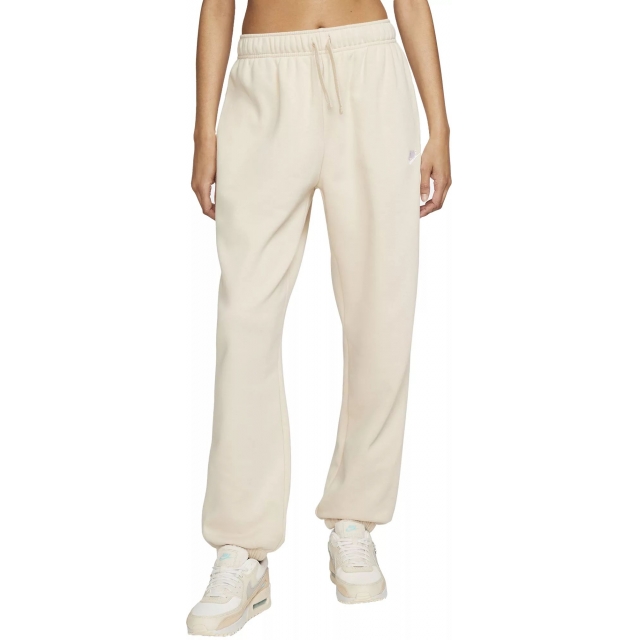 Nike - Sportswear Women's Club Fleece Mid-Rise Oversized Sweatpants in Appleton WI