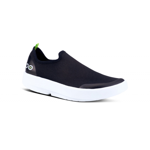 OOFOS - Women's OOmg eeZee Low Shoe in Ardmore OK