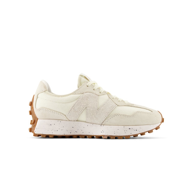 New Balance / Women's 327