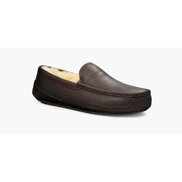 UGG - Men's Ascot Leather Slipper