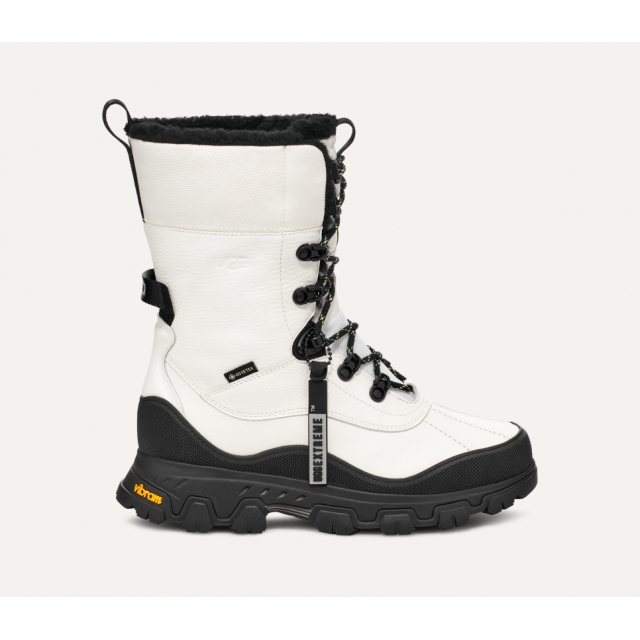 UGG - Women's Adirondack Meridian