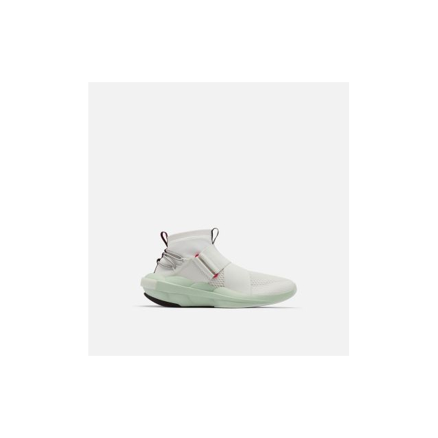 Sorel - Women's Explorer Defy Mid